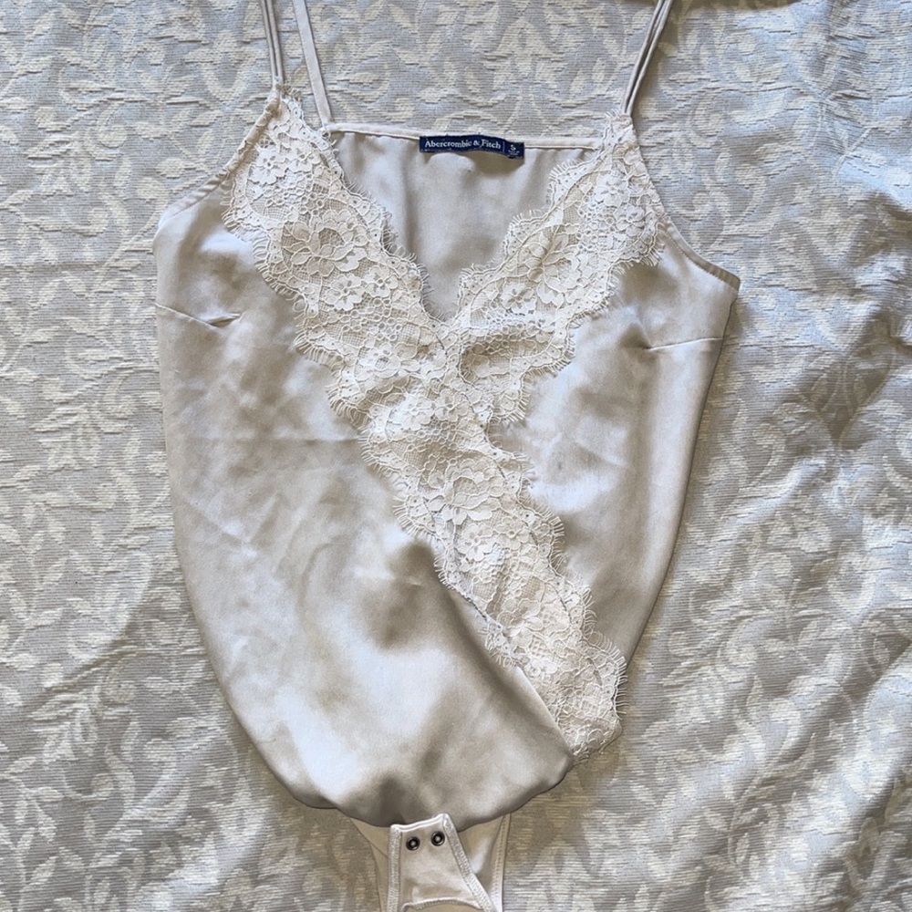 Abercrombie bodysuit lace blouse